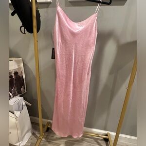 Aritzia Babaton Model MIDI dress XS pink new with tags